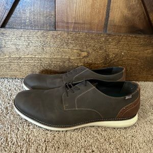 Men dress shoes